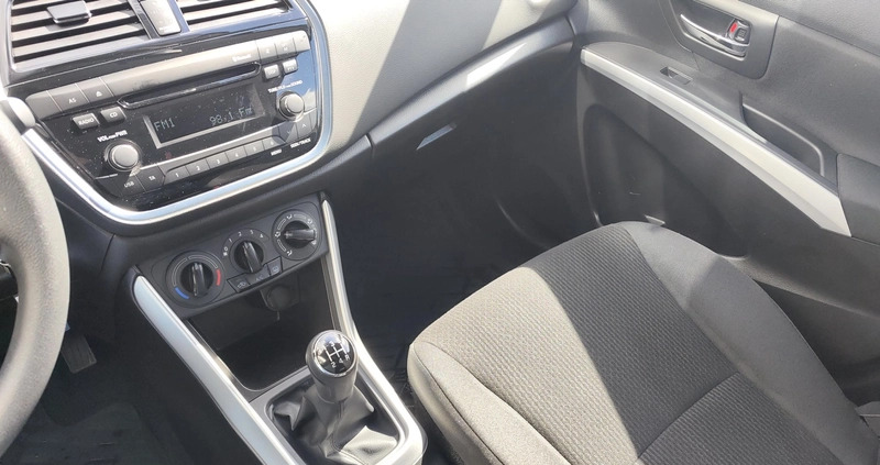Suzuki SX4 S-Cross cena 62500 przebieg: 42600, rok produkcji 2019 z Ślesin małe 191